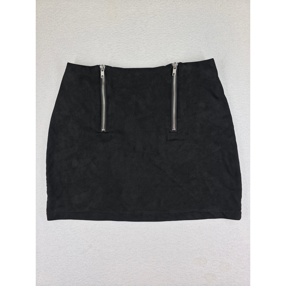 Forever 21 Black Faux Suede Mini Skirt with Front Zippers Size Small